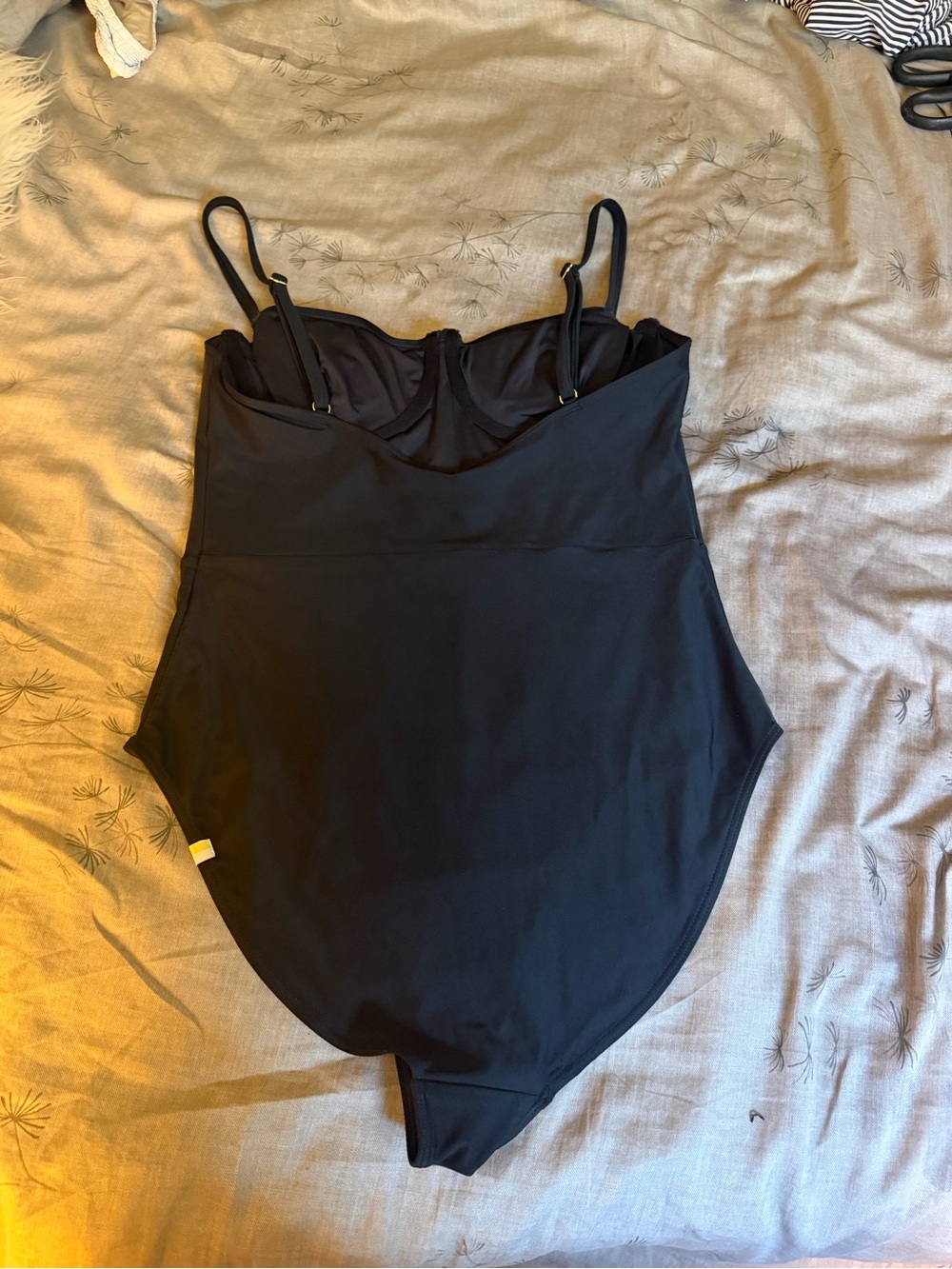 SUMMERSALT Black Underwire One-Piece Swimsuit - Picture 5 of 6
